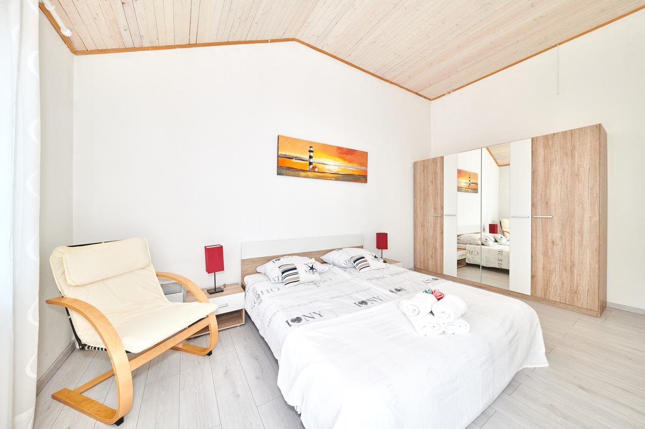 Apartments Gvarda Umag Eksteriør bilde