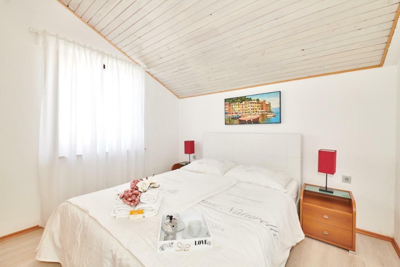 Apartments Gvarda Umag Eksteriør bilde